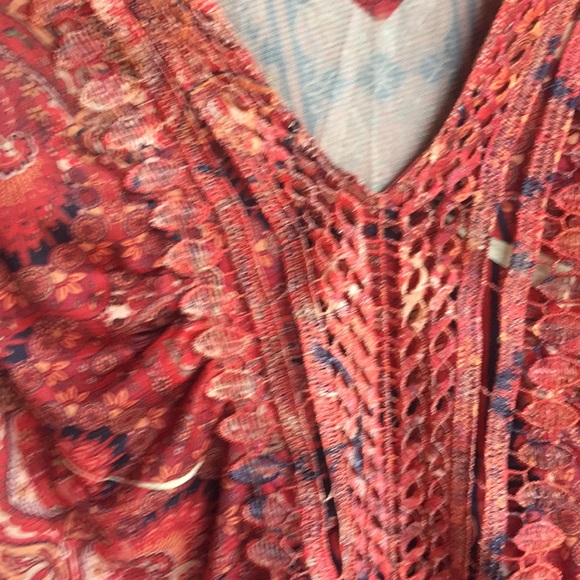 One World top - Picture 5 of 7